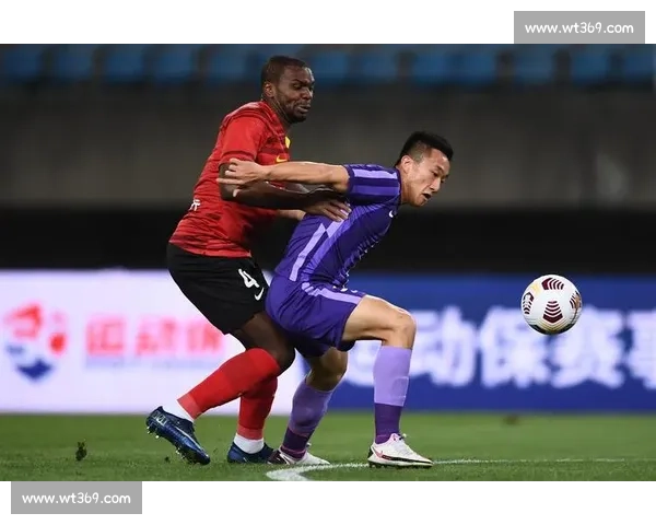 津门虎 2-2 亚泰：4 外援对决 + 乌龙大战，谭龙替补难救主